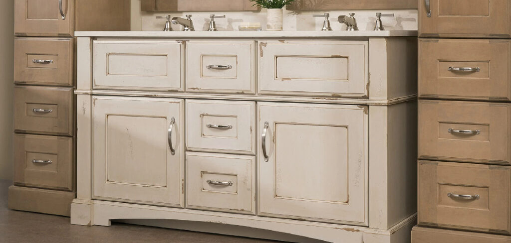 How to Clean White Wood Furniture