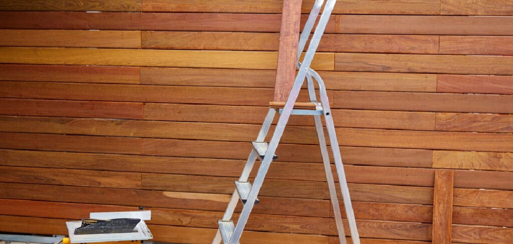 How to Take Off Wood Paneling
